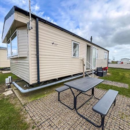 Modern 6 Berth Caravan With Wifi At St Osyth Beach In Essex Ref 28051Fv 滨海克拉克顿 外观 照片